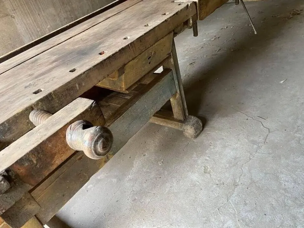 Établi de menuisier ancien avec tiroir et étagère, années 1860