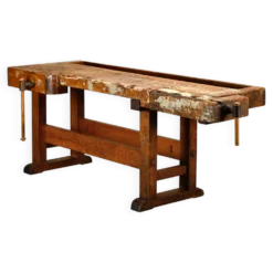 Établi de menuisier vintage en bois industriel rustique avec deux étaux