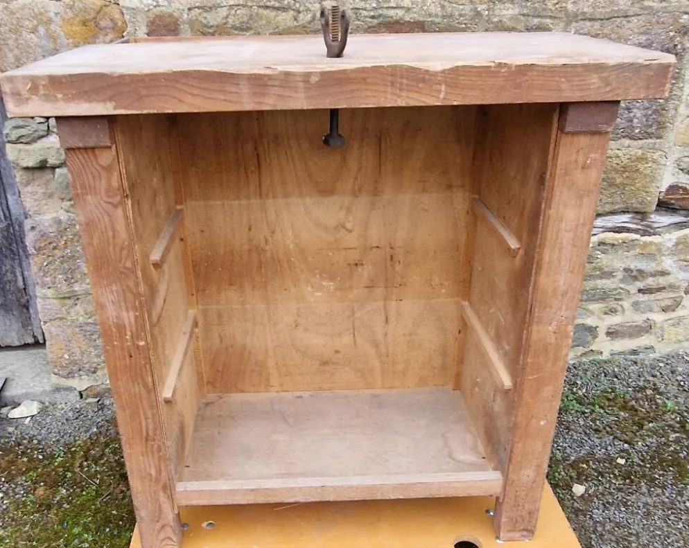 Établi de sculpteur