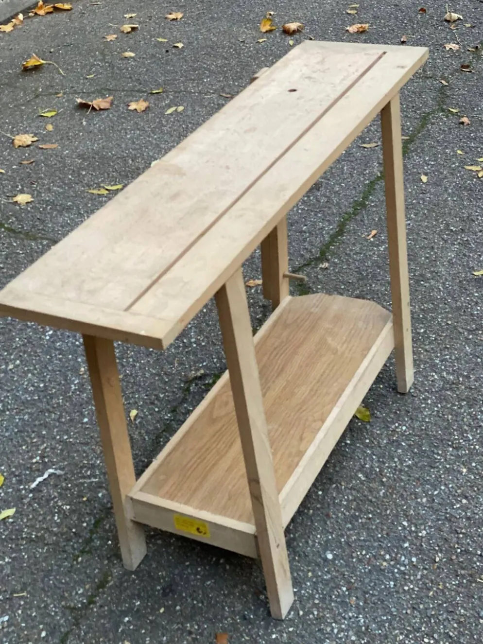 Établi en bois massif avec rangement