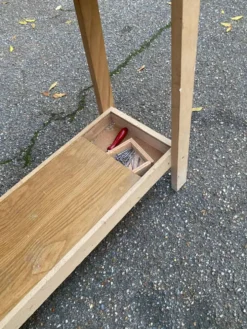 Établi en bois massif avec rangement