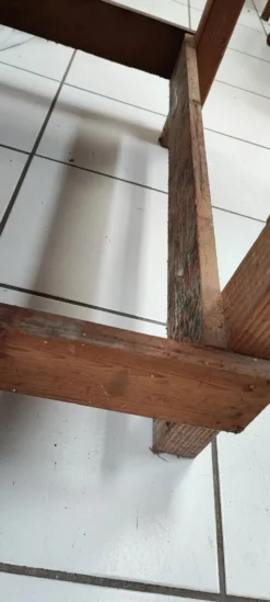 Établi en bois vintage