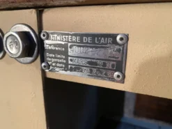 Établi industriel Armée de l’air, Îlot central, meuble de métier