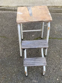 Tabouret escabeau pliable en en bois