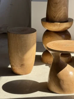 Tabouret, table d'appoint, bout de canapé en manguier massif cylindrique