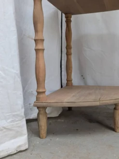 Étage d'angle en bois - Quart de cercle