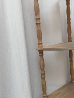 Étage d'angle en bois - Quart de cercle