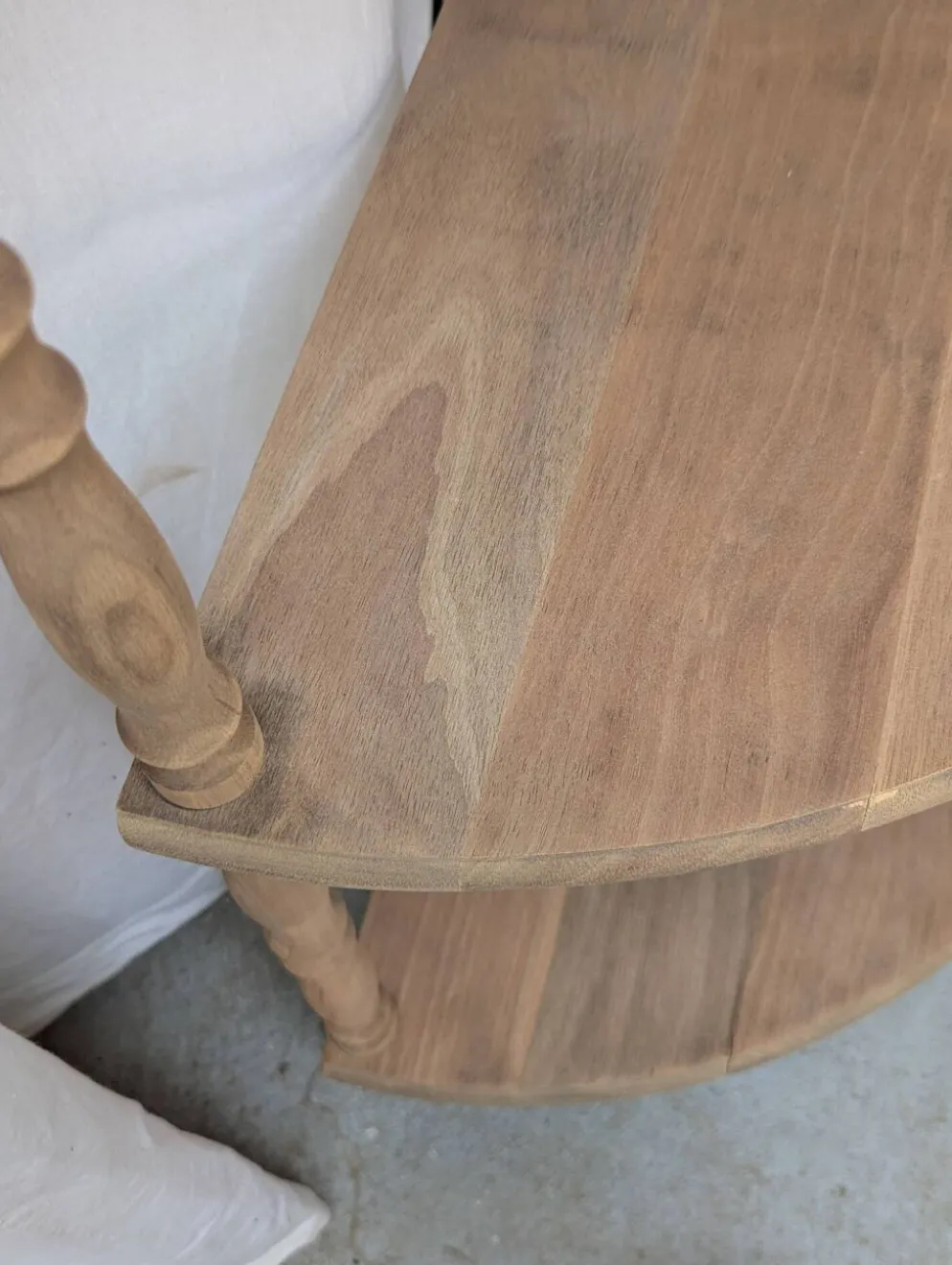 Étage d'angle en bois - Quart de cercle