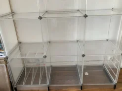 Étagère, bibliothèque en Plexiglas vintage
