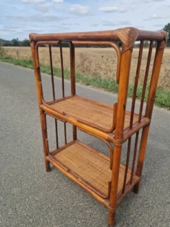 Étagère bibliothèque en rotin