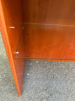 Étagère buffet scandinave vintage en bois des années 60