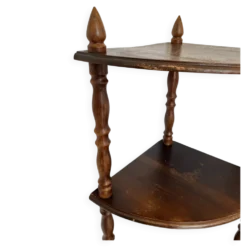 Étagère d'angle