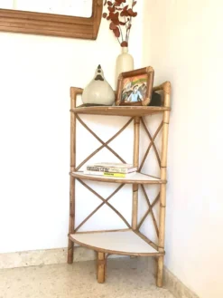 Étagère d’angle bambou vintage