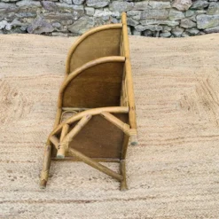 Étagère d’angle en rotin