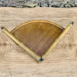 Étagère d’angle en rotin
