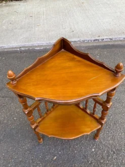 Étagère d'angle 2 niveaux en bois
