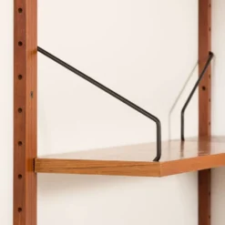 Étagère d'angle Poul Cadovius pour Cado, années 1960