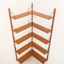 Étagère d'angle Poul Cadovius pour Cado, années 1960