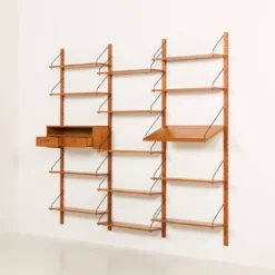 Étagère danoise en teck dans le style de Cadovius, Sorensen, années 1960