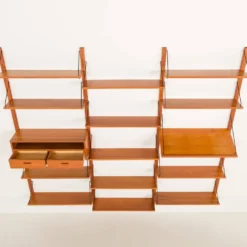 Étagère danoise en teck dans le style de Cadovius, Sorensen, années 1960