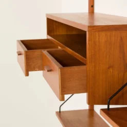 Étagère danoise en teck dans le style de Cadovius, Sorensen, années 1960