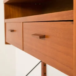 Étagère danoise en teck dans le style de Cadovius, Sorensen, années 1960