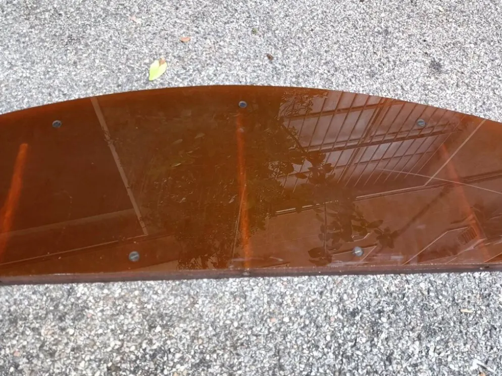 Étagère de console en verre acrylique orange, années 1970