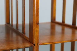 Étagère de rangement Art Déco en chêne restaurée, Allemagne années 1930 — Rayonnage Bauhaus