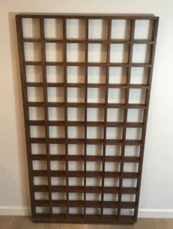 Étagère de séparation en bois exotique