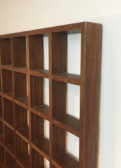Étagère de séparation en bois exotique
