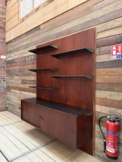 Étagère de style scandinave années 60