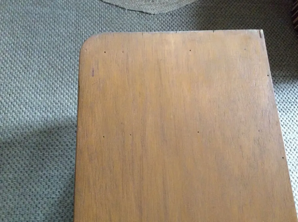 Étagère en bois