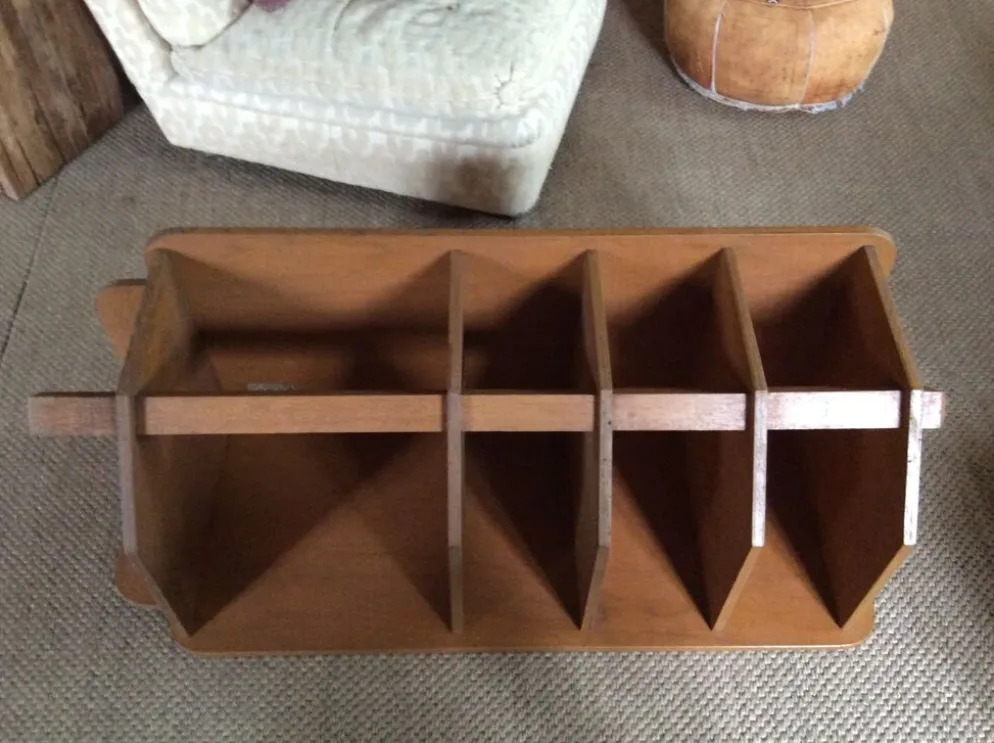 Étagère en bois