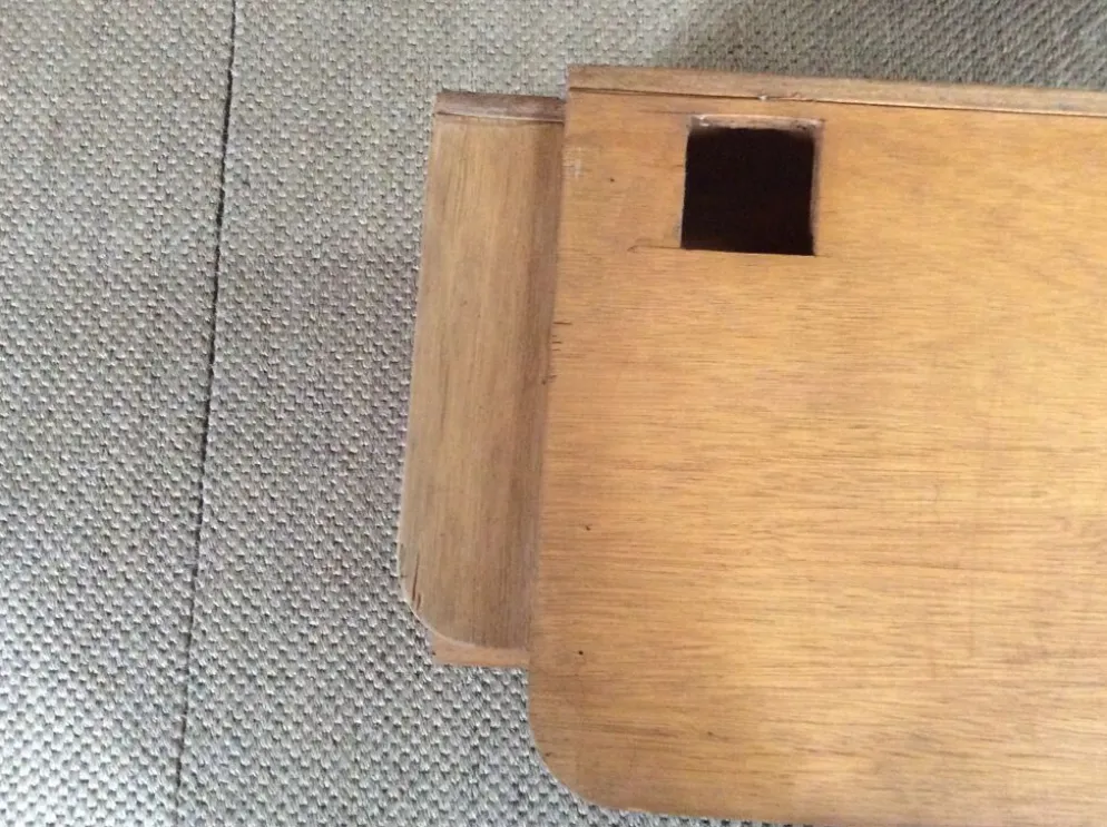 Étagère en bois