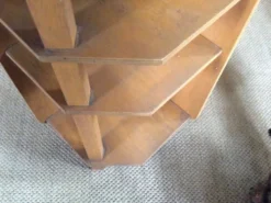 Étagère en bois