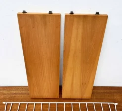 Étagère en fil blanc de style mid-century moderne de String Design Ab, Suède, années 1960.
