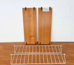 Étagère en fil blanc de style mid-century moderne de String Design Ab, Suède, années 1960.