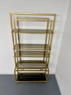 Étagère en laiton et verre design italien des années 70 vintage