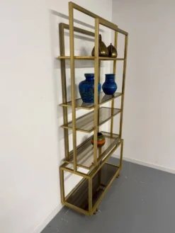 Étagère en laiton et verre design italien des années 70 vintage