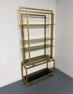 Étagère en laiton et verre design italien des années 70 vintage