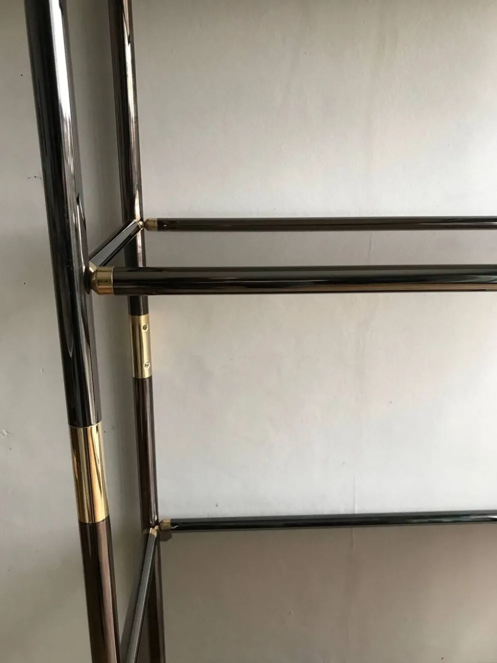 Étagère en métal et verre - Italie années 1970
