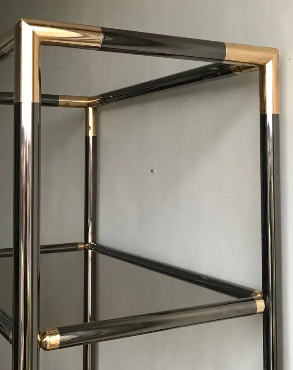Étagère en métal et verre - Italie années 1970