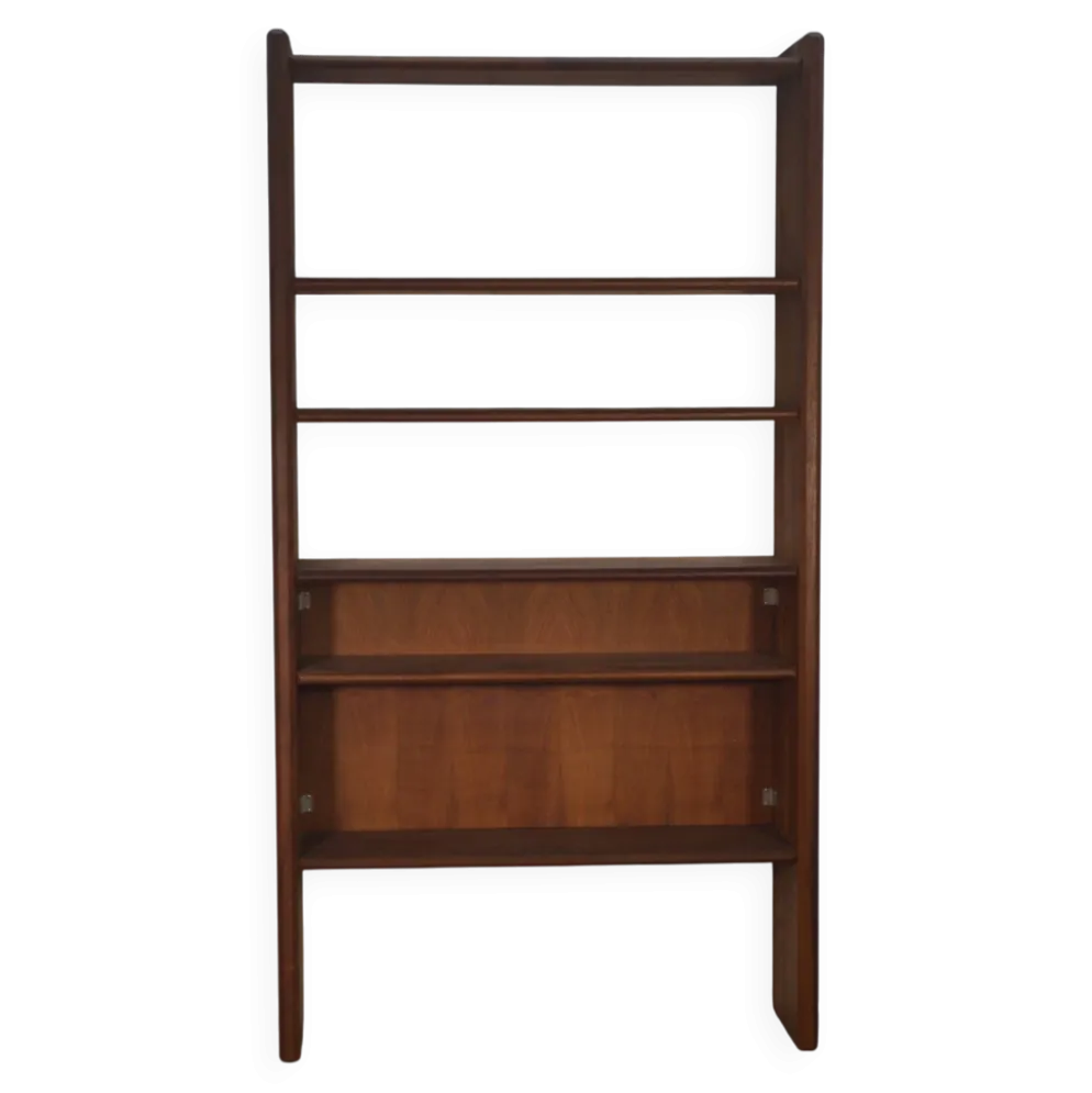 Étagère en orme massif moderniste par Pierre Chapo éditée par la manufacture de Seltz 1950’s