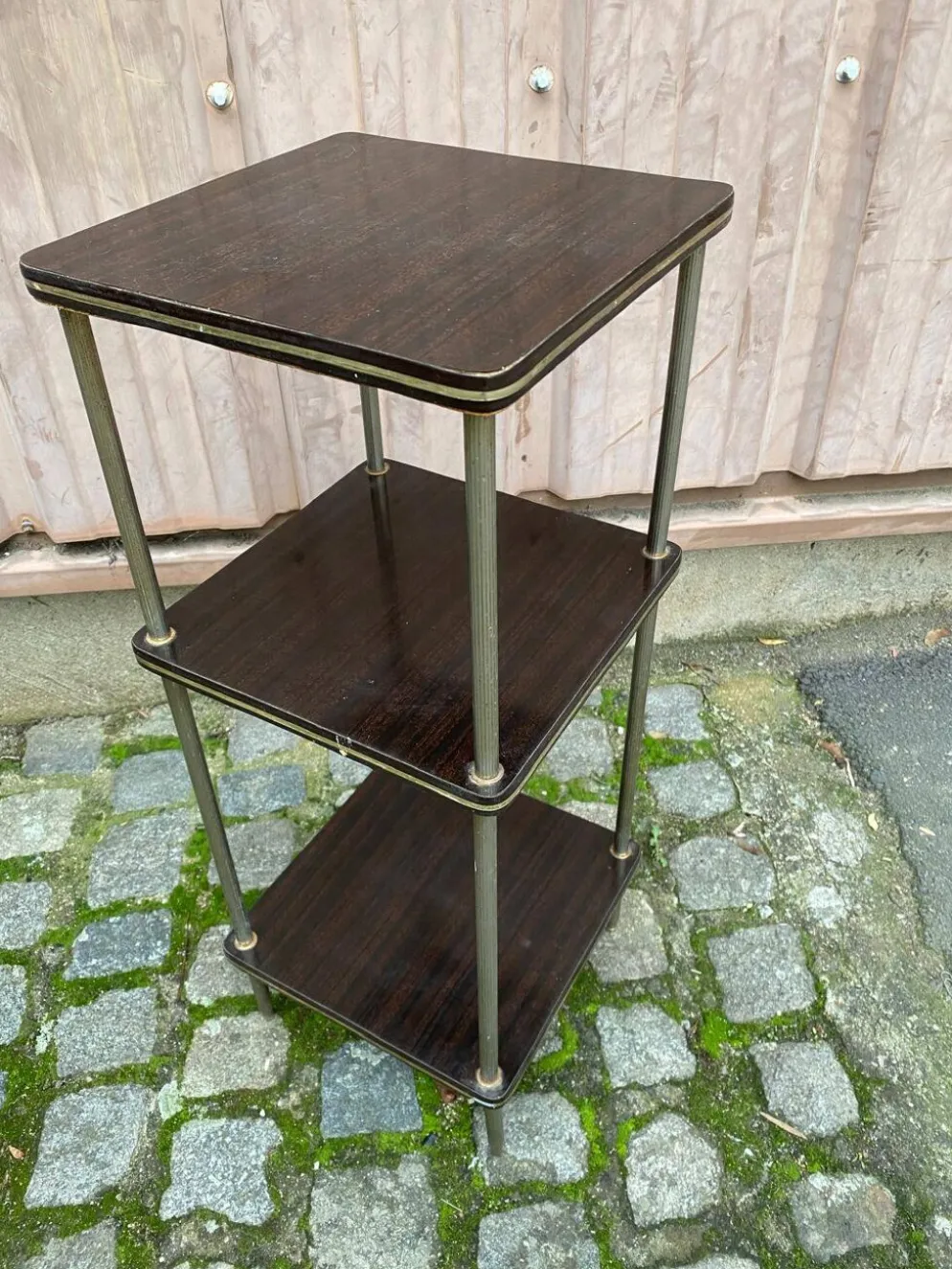 Étagère en palissandre et laiton doré 3 plateaux 1960