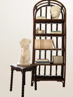 Étagère en rotin cintré — 173 cm