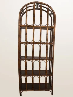 Étagère en rotin cintré — 173 cm