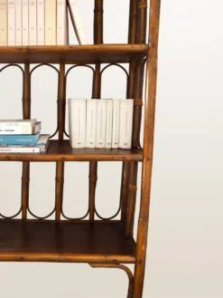 Étagère en rotin cintré — 173 cm