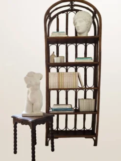 Étagère en rotin cintré — 173 cm