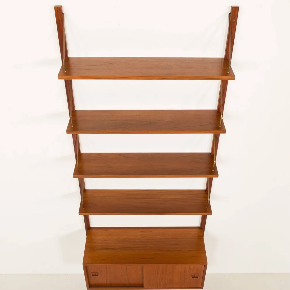 Étagère en teck danois dans le style de Poul Cadovius, années 1960.