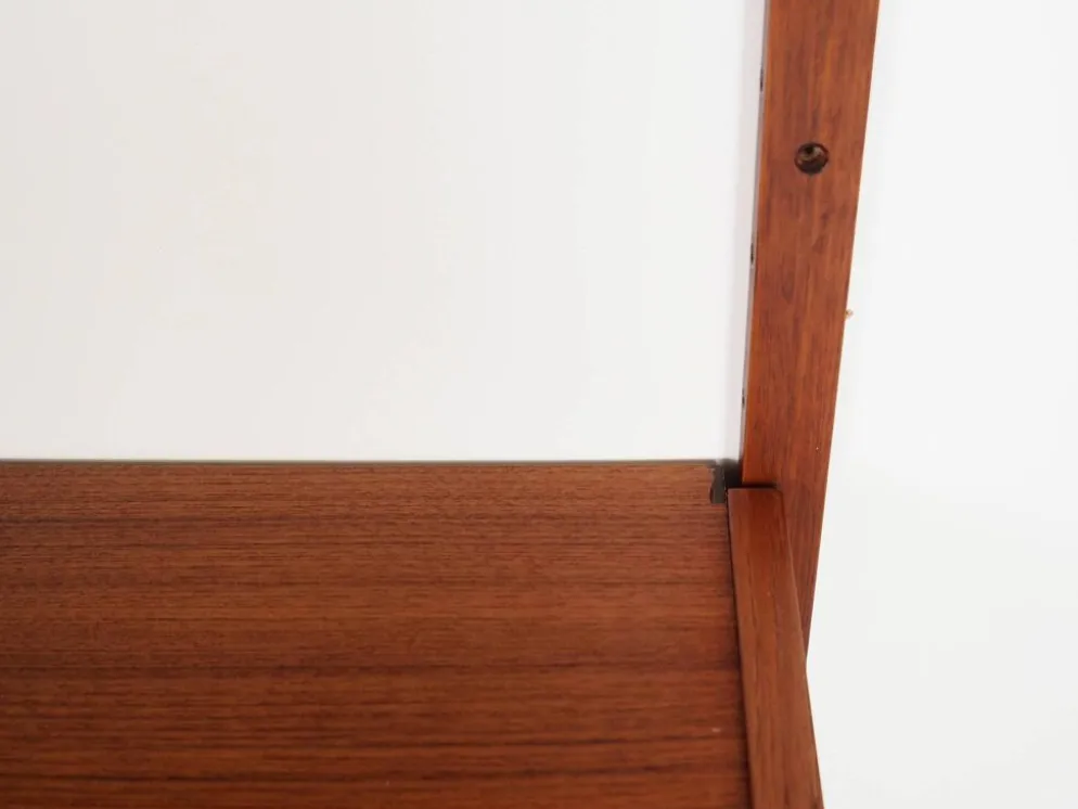 Étagère en teck, design danois, années 1960, production : Danemark